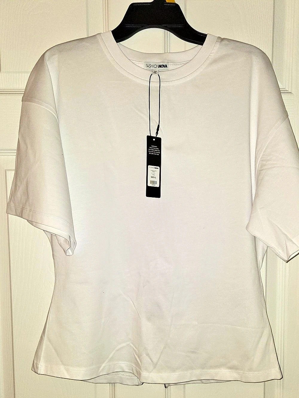 Short Sleeve Zip Back Top in White NWT